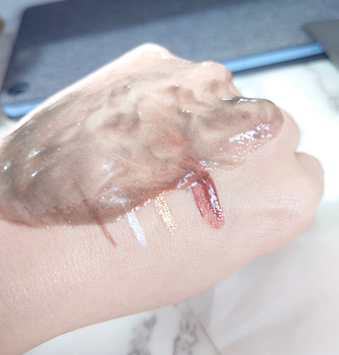 ブラックジェルクレンジング/.akaran/クレンジングジェルを使ったクチコミ(3枚目)