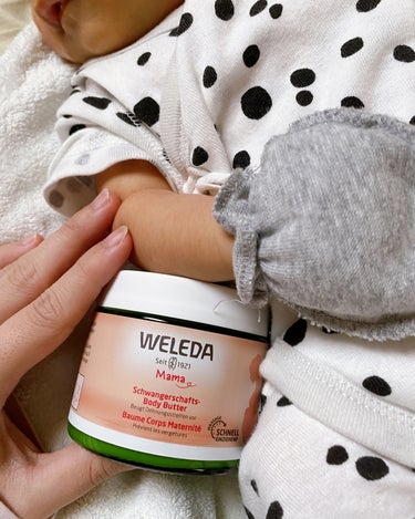 WELEDA マザーズ ボディバターのクチコミ「そろそろ産後1ヶ月になるのでぷよぷよに伸び切ったお腹のお肉もマザーズボディバターでしっかりケア.....」（1枚目）