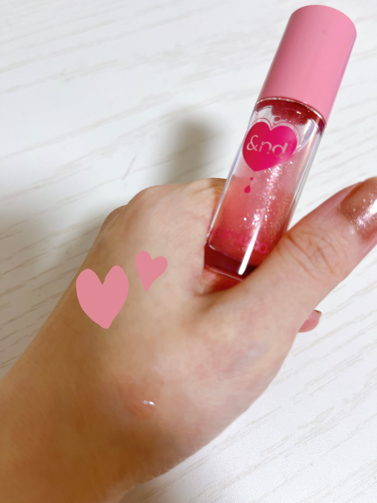 グラッシーコーティンググロス/&nd by rom&nd/リップグロスを使ったクチコミ(1枚目)