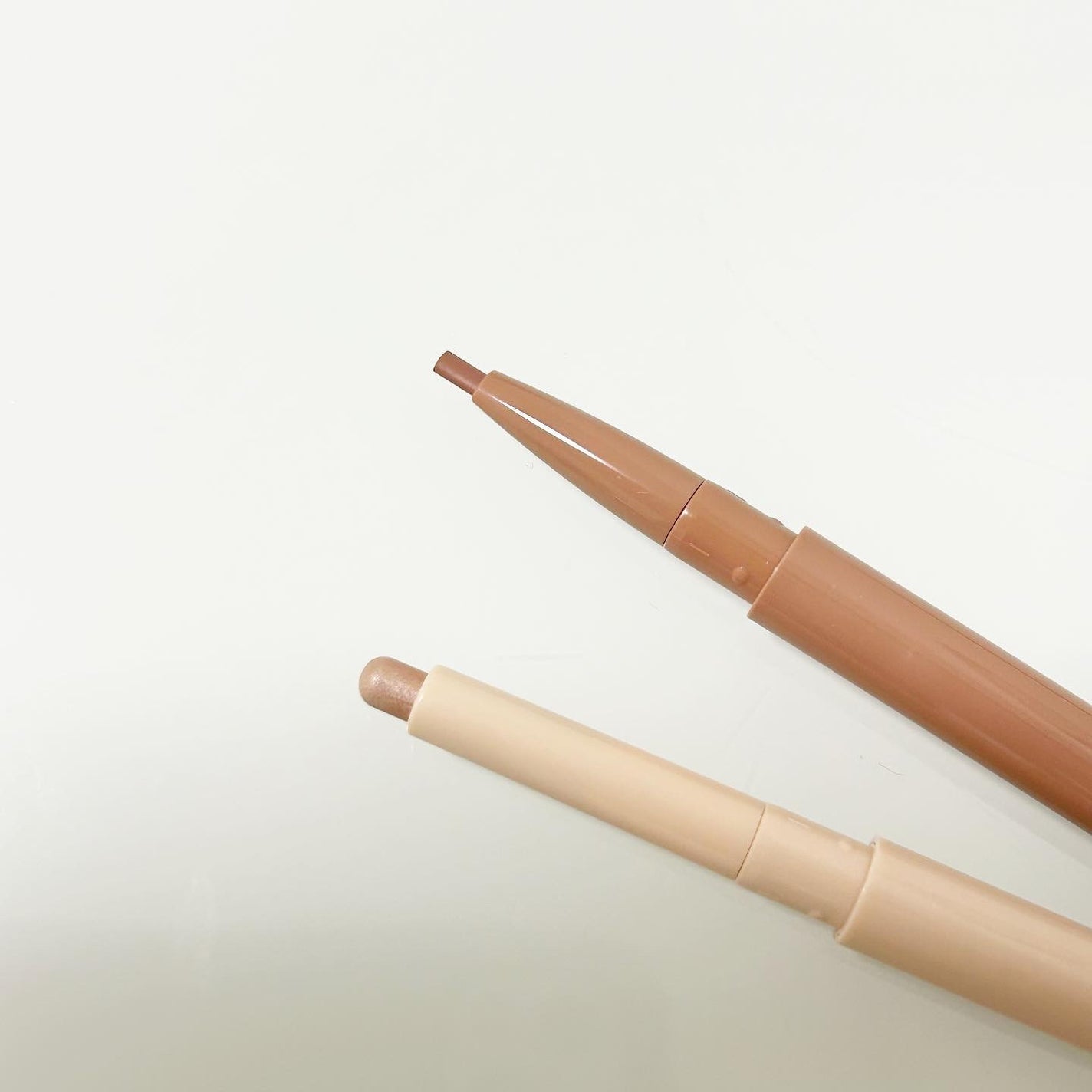 ぷっくりアイカラーペンシル/ミゼルエディ/スティックアイシャドウを使ったクチコミ(2枚目)