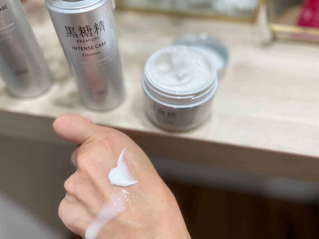 プレミアム インテンスケア クリーム/黒糖精/フェイスクリームを使ったクチコミ（1枚目）