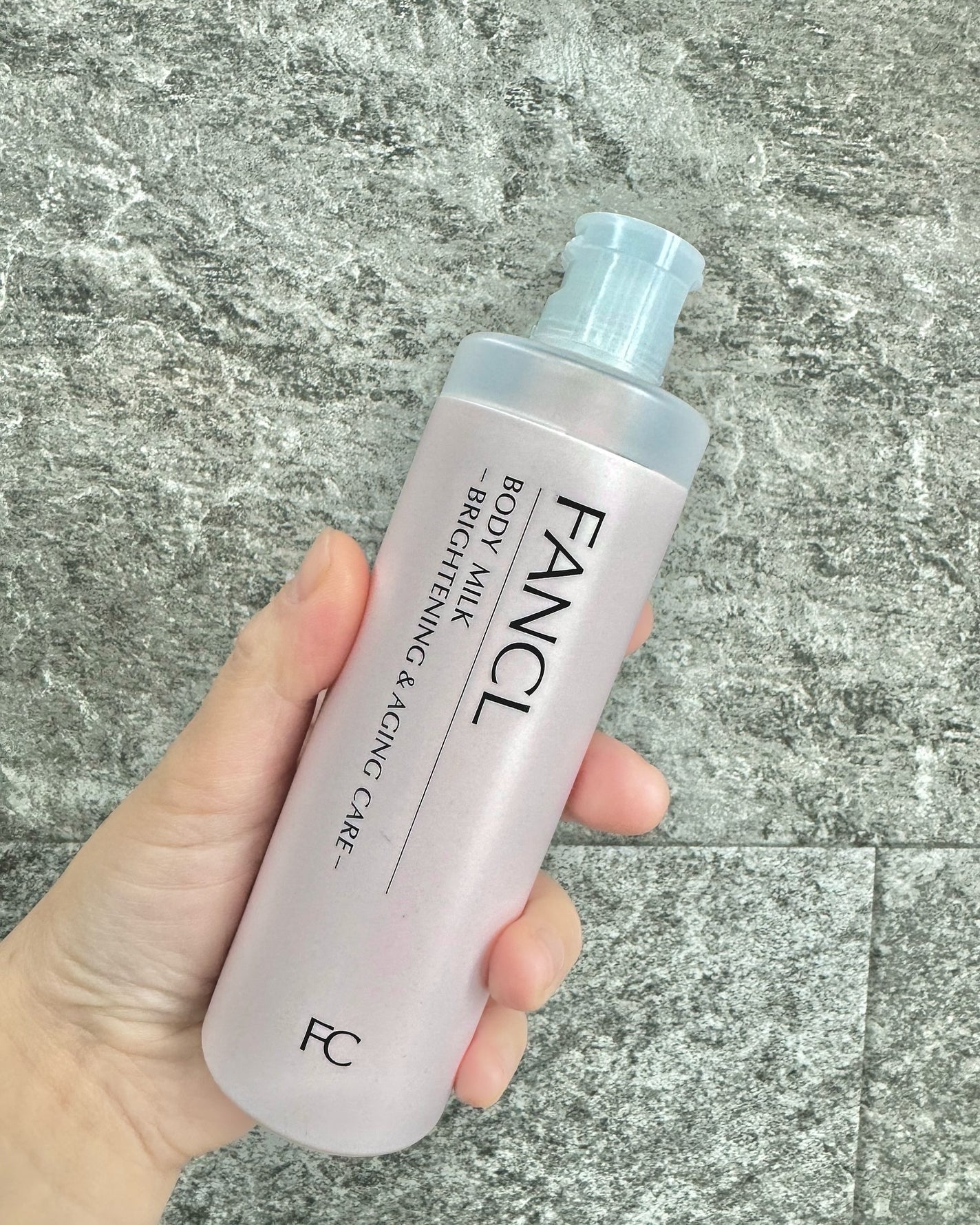 ボディミルク ブライトニング&エイジングケア<医薬部外品>/ファンケル/ボディミルクを使ったクチコミ(1枚目)