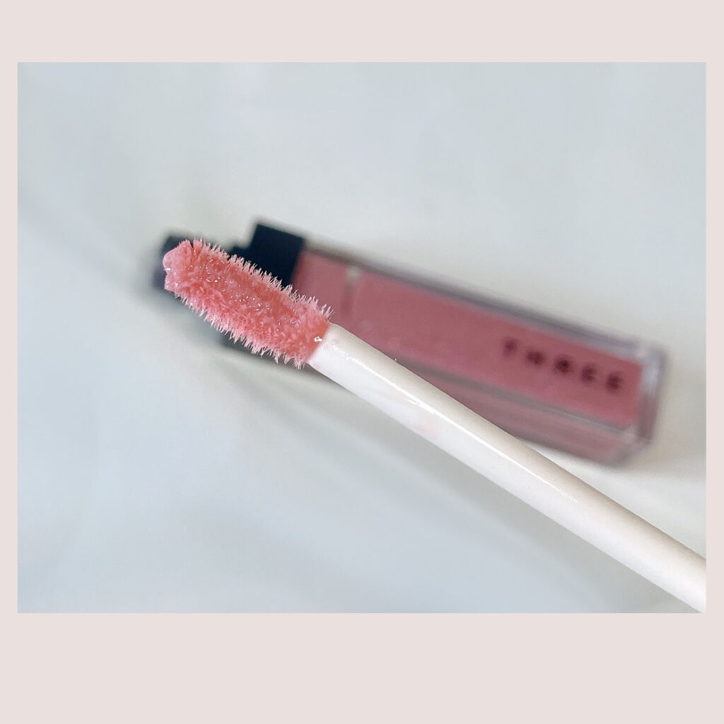 シマリング リップジャム/THREE/リップグロスを使ったクチコミ（2枚目）