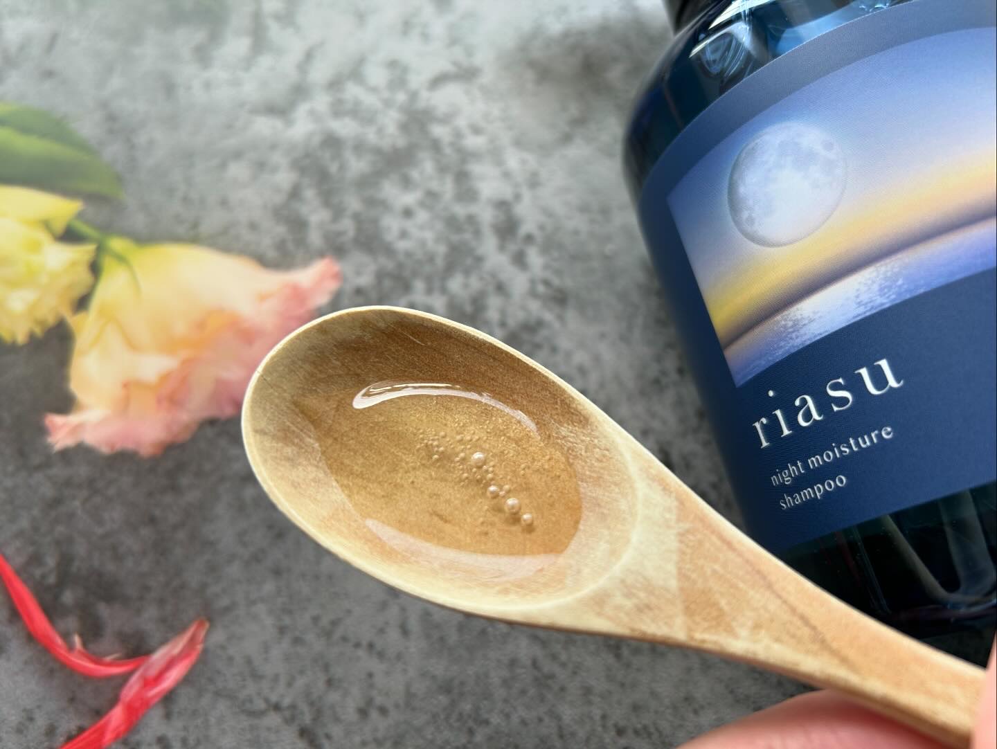 リアス ナイト モイスチャー シャンプー/トリートメント シトラスハーブの⾹り トリートメント 380g/riasu/市販シャンプーを使ったクチコミ（2枚目）
