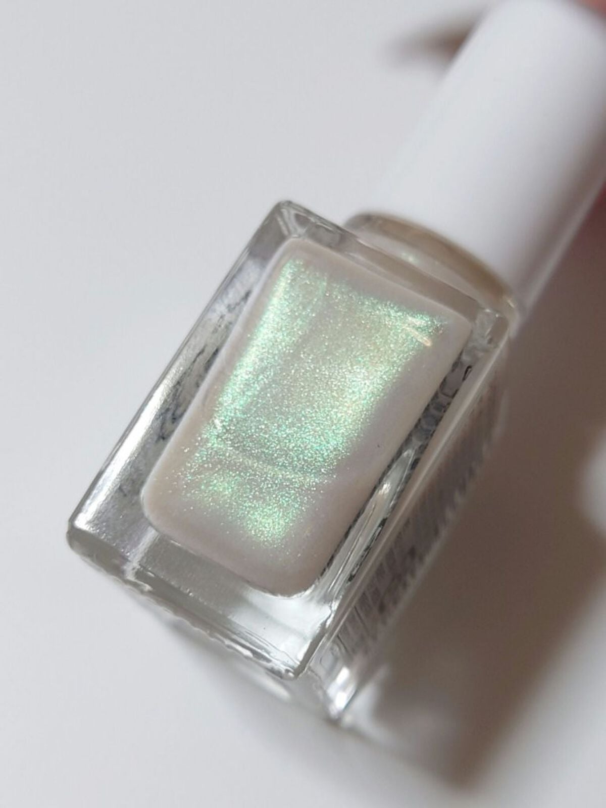 Moca_pon on LIPS 「URBANRESEARCHから販売されているSMELLYマニキ..」(2枚目)