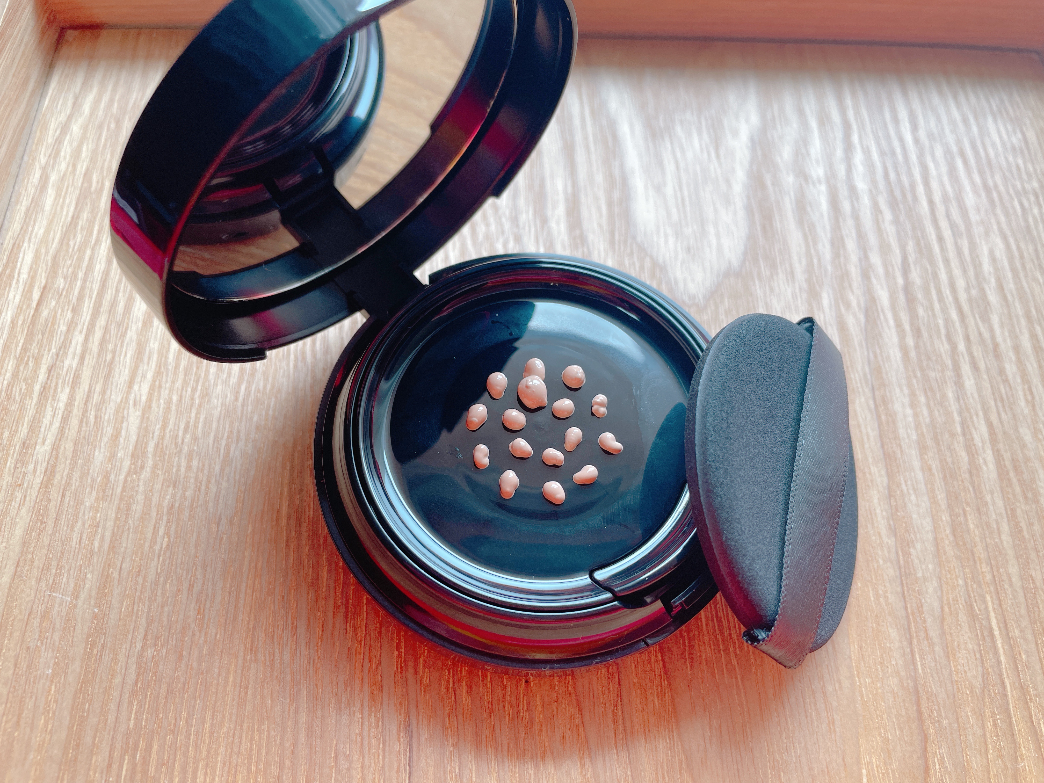 シルキーウェットリクイド/セフィーヌ/クリーム・エマルジョンファンデーションを使ったクチコミ（2枚目）