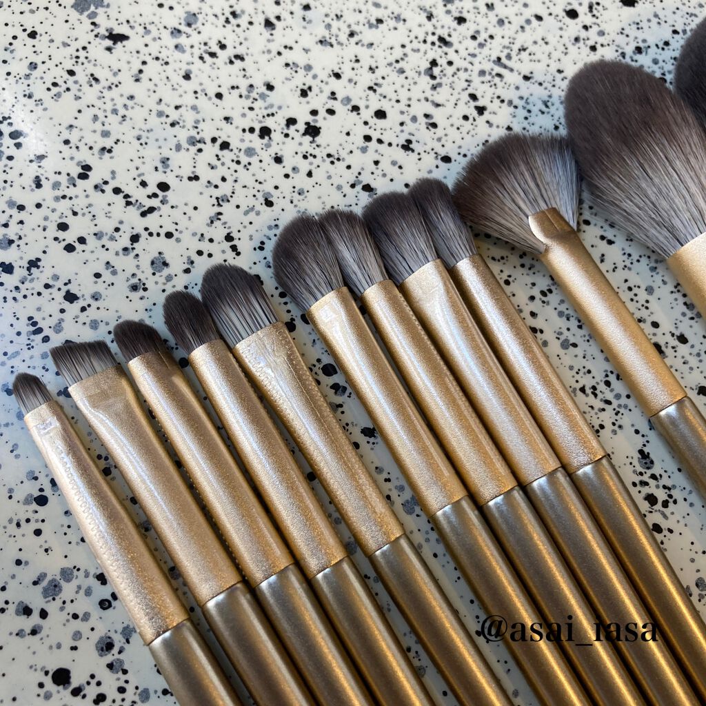 lilystar メイクブラシ 14本セット/Lily star/メイクブラシを使ったクチコミ(4枚目)