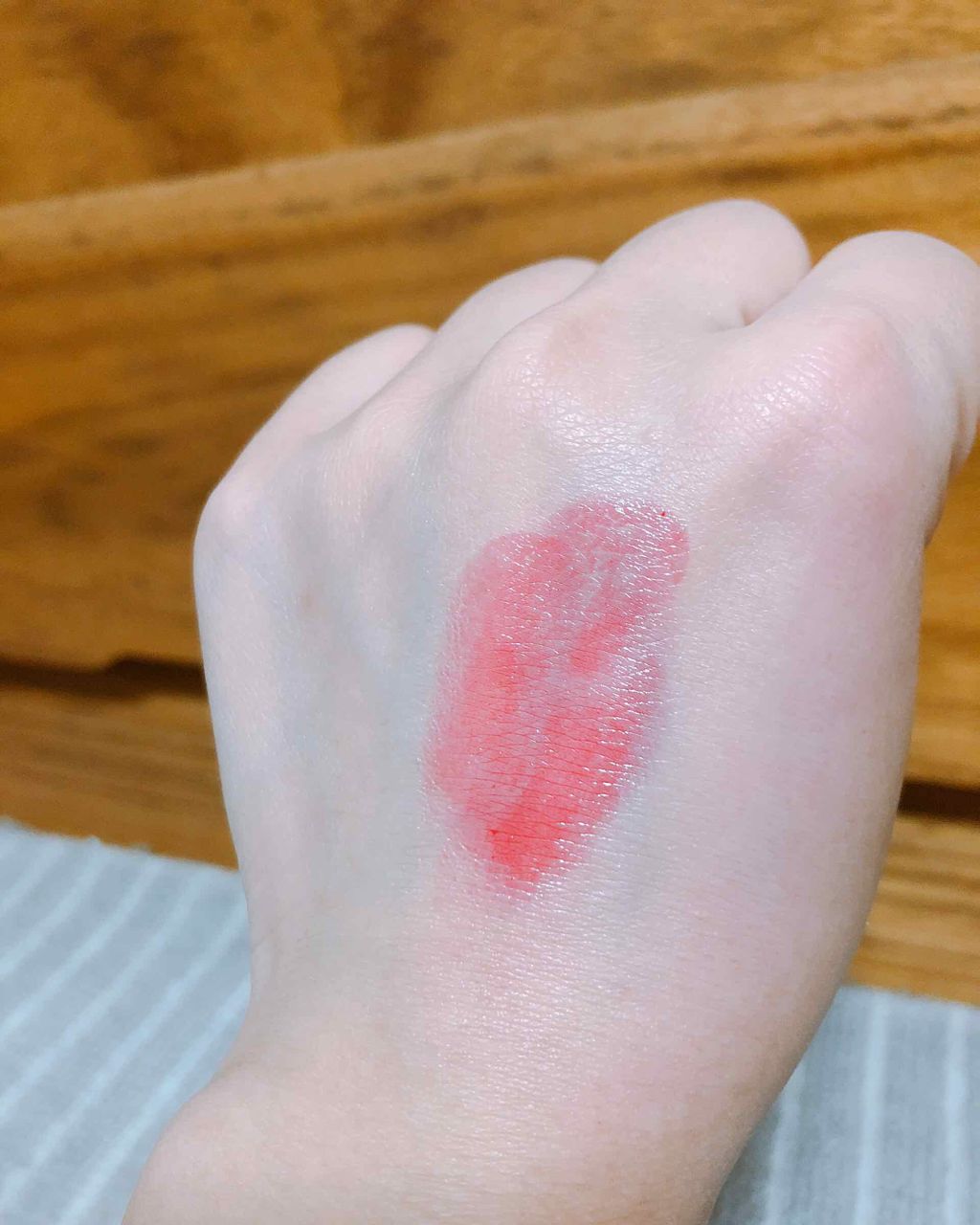 ルージュ ヴォリュプテ シャイン/YVES SAINT LAURENT BEAUTE/口紅を使ったクチコミ（3枚目）