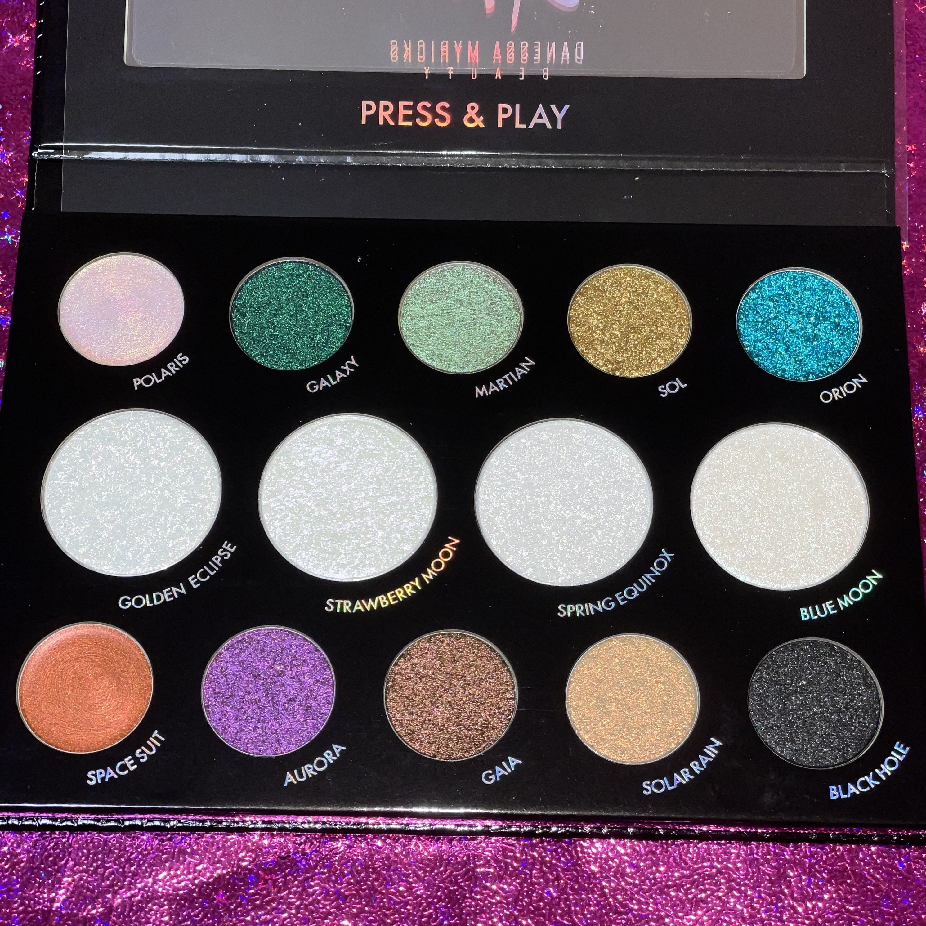 Lightwork volume Ⅲ infinite light palette/DANESSA MYRICKS BEAUTY/アイシャドウパレットを使ったクチコミ（1枚目）