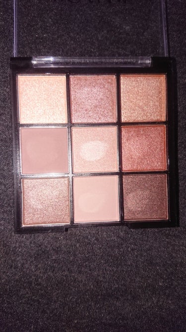 UR GLAM　BLOOMING EYE COLOR PALETTE/U R GLAM/パウダーアイシャドウを使ったクチコミ（3枚目）