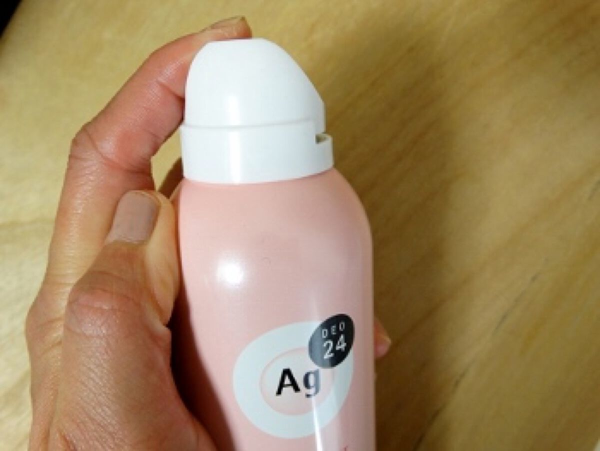 パウダースプレー（フローラルブーケ）/エージーデオ24/デオドラント・制汗剤を使ったクチコミ（2枚目）