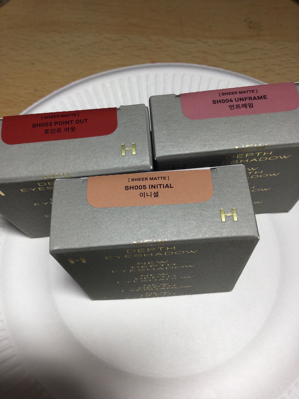 ニューデップスアイシャドウ/hince/単色アイシャドウを使ったクチコミ(3枚目)