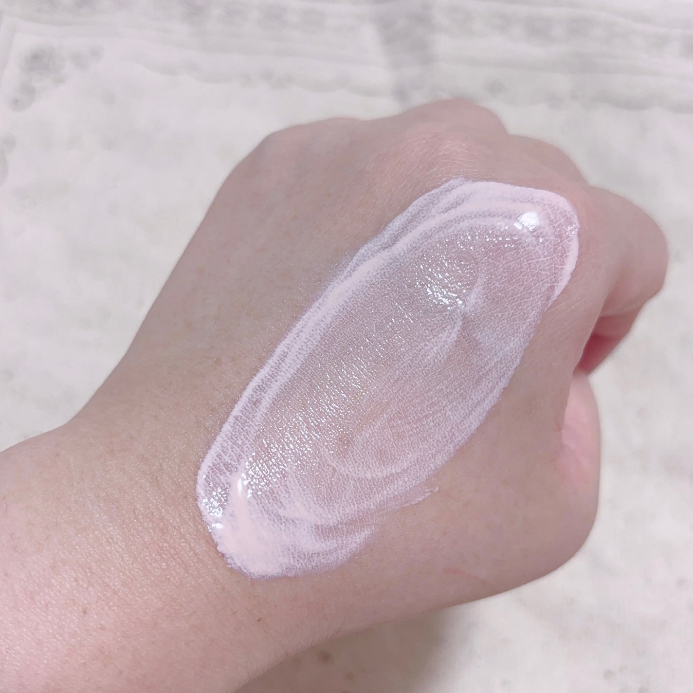 UVイデア XL プロテクショントーンアップ ローズ/ラ ロッシュ ポゼ/日焼け止めクリームを使ったクチコミ(4枚目)