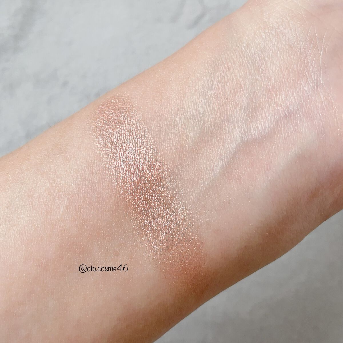 エクストラ ディメンション アイシャドウ/M・A・C/単色アイシャドウを使ったクチコミ（3枚目）