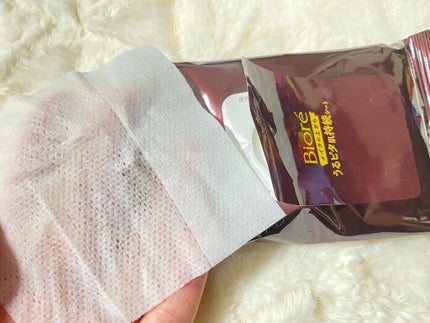 ビオレメイクの上からうるピタ肌持続シート/ビオレ/フェイスシートを使ったクチコミ(3枚目)