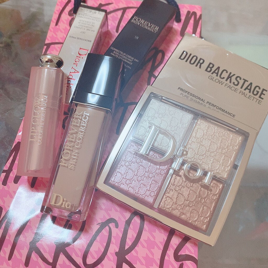 ディオール バックステージ フェイス グロウ パレット/Dior/ハイライトを使ったクチコミ(1枚目)