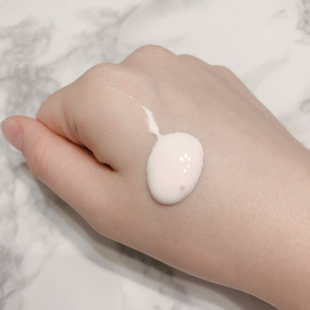 ホワイトニングトーンアップエッセンス/スノービューティー/化粧下地を使ったクチコミ（2枚目）