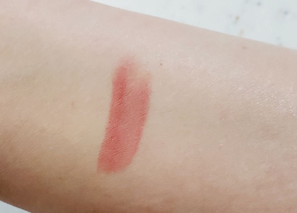 カラーリッシュモイストマットN/ロレアル パリ/口紅を使ったクチコミ(2枚目)