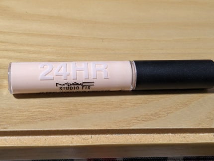 スタジオフィックススムースウェアコンシーラー/M・A・C/リキッドコンシーラーを使ったクチコミ(1枚目)