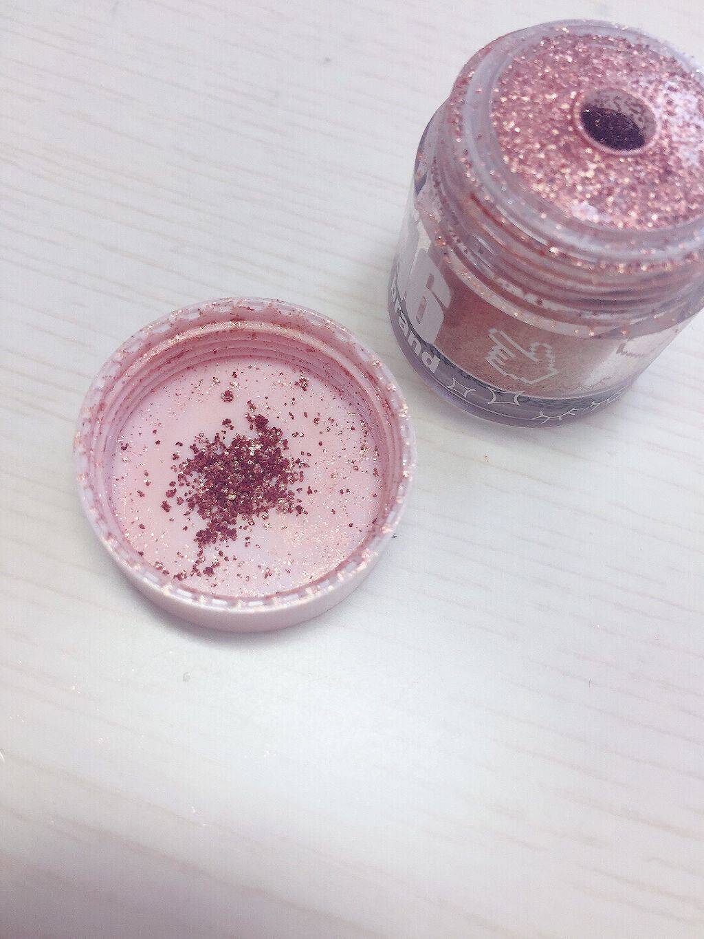 16CANDY ROCK PEAEL POWDER/16BRAND/単色アイシャドウを使ったクチコミ(4枚目)