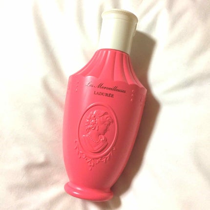 ブラックベリー ボディ ウォッシュ/レ・メルヴェイユーズ ラデュレ/ボディソープを使ったクチコミ(1枚目)