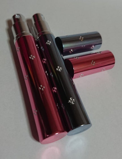 フラワーストーン付 香水スプレー容器/DAISO/その他化粧小物を使ったクチコミ(2枚目)