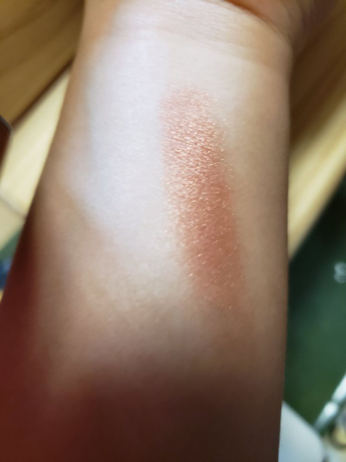 シングルカラーアイシャドウ/CEZANNE/単色アイシャドウを使ったクチコミ(3枚目)