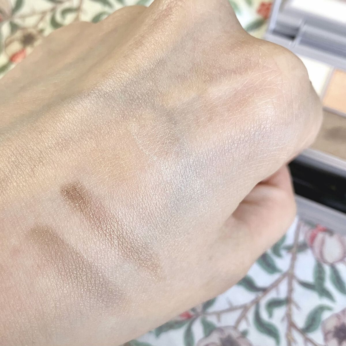 デザイニングアイカラー/rafuna/アイシャドウパレットを使ったクチコミ（2枚目）