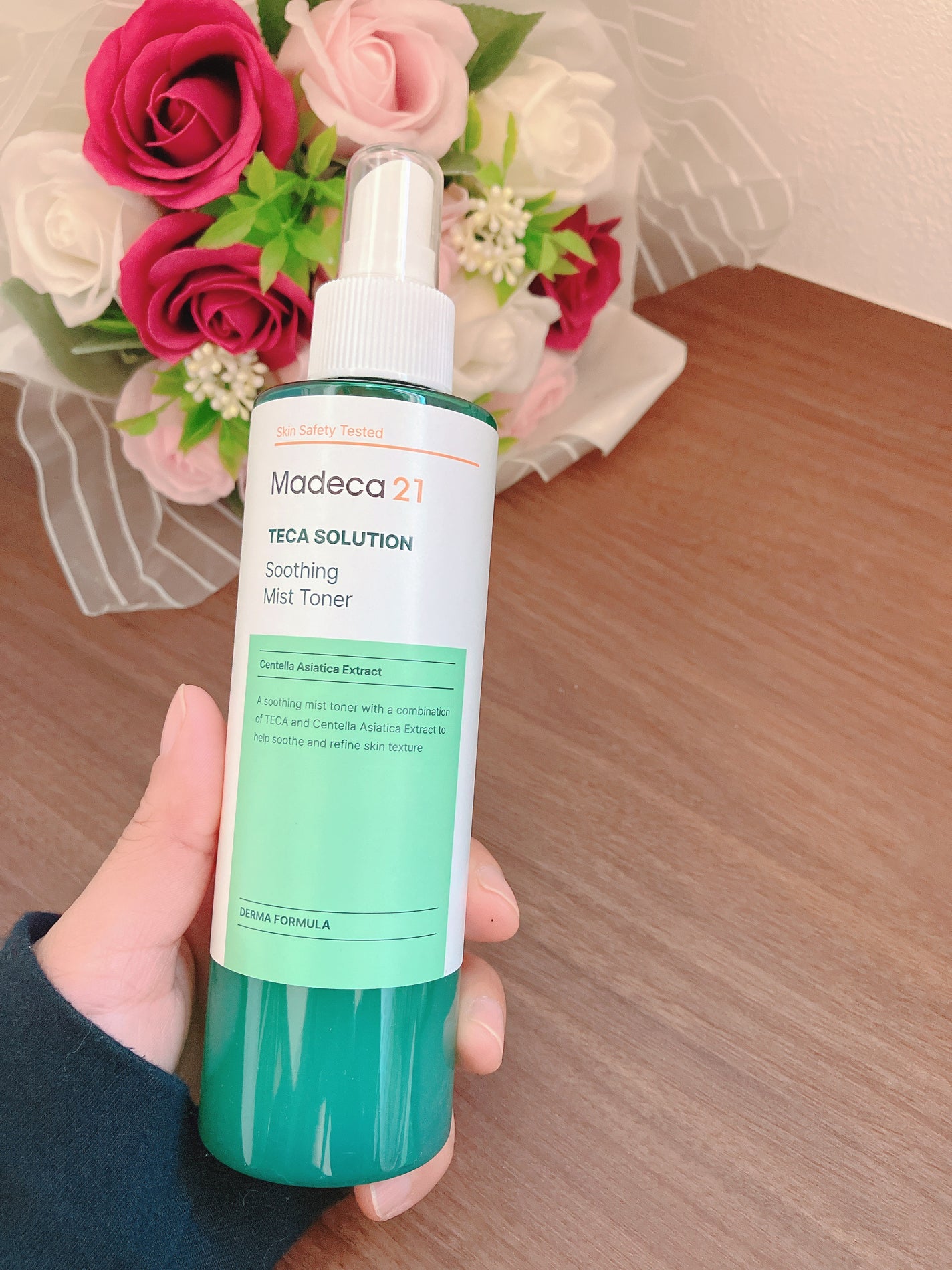 テカソルーションスージングミストトナー/Madeca21/ミスト状化粧水を使ったクチコミ(2枚目)