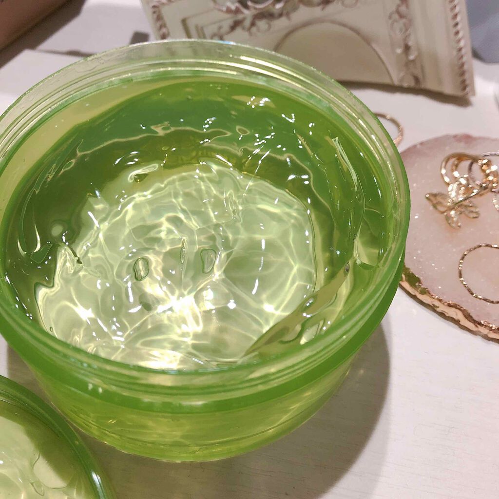 マイルド&モイスチャーアロエジェル/ネイチャーリパブリック/ボディローションを使ったクチコミ(3枚目)