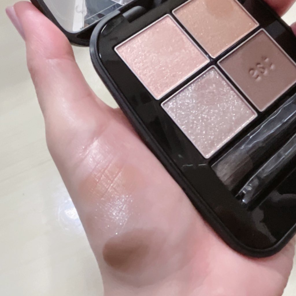 エスト トランスフィア アイカラー 02 Taupe Brown/est/アイシャドウパレットを使ったクチコミ（2枚目）