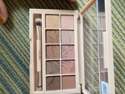 プロ アイ パレット 09 BOTANIC MAUVE/CLIO/アイシャドウパレットを使ったクチコミ(2枚目)