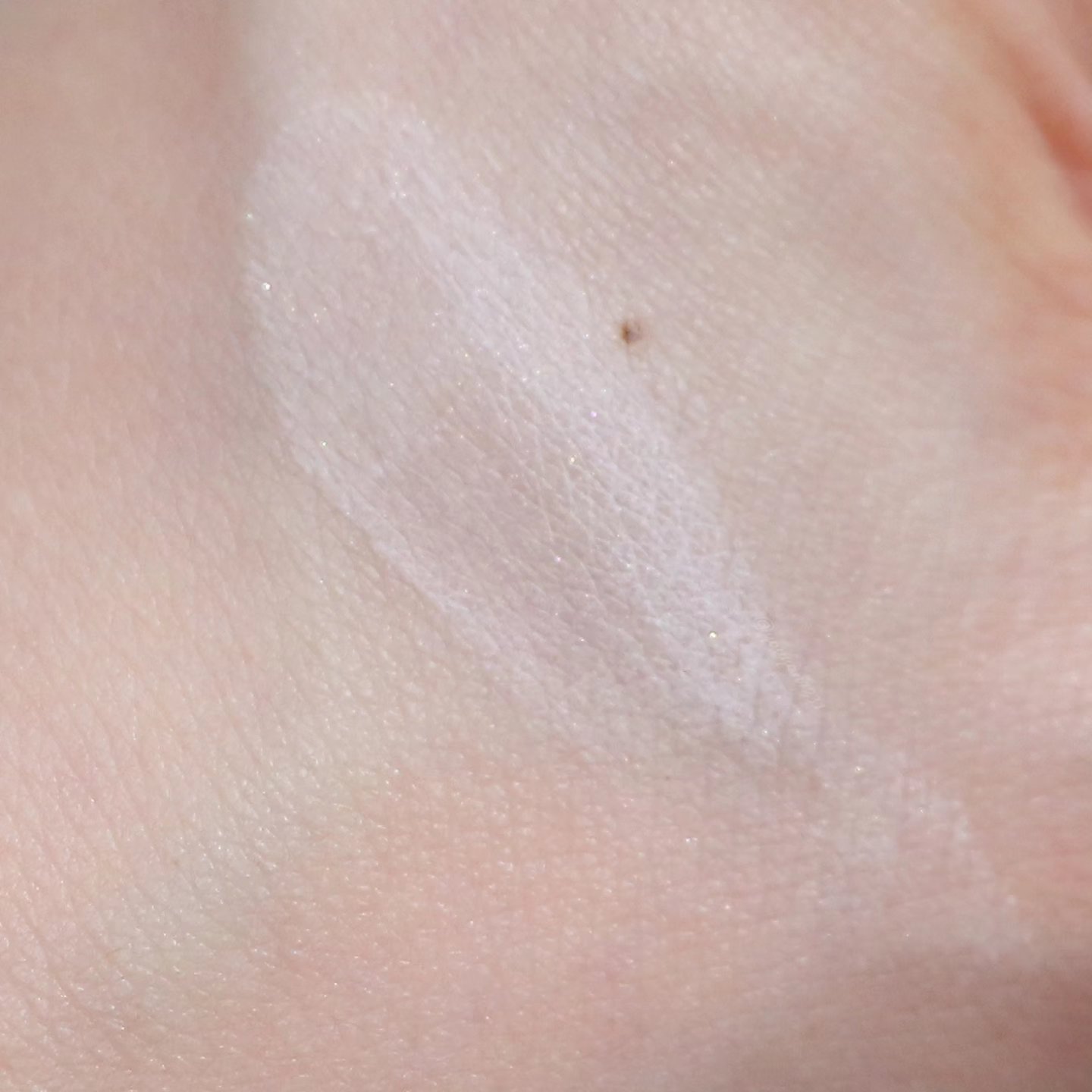 ごまかしシャドウ/b idol/アイシャドウパレットを使ったクチコミ（3枚目）