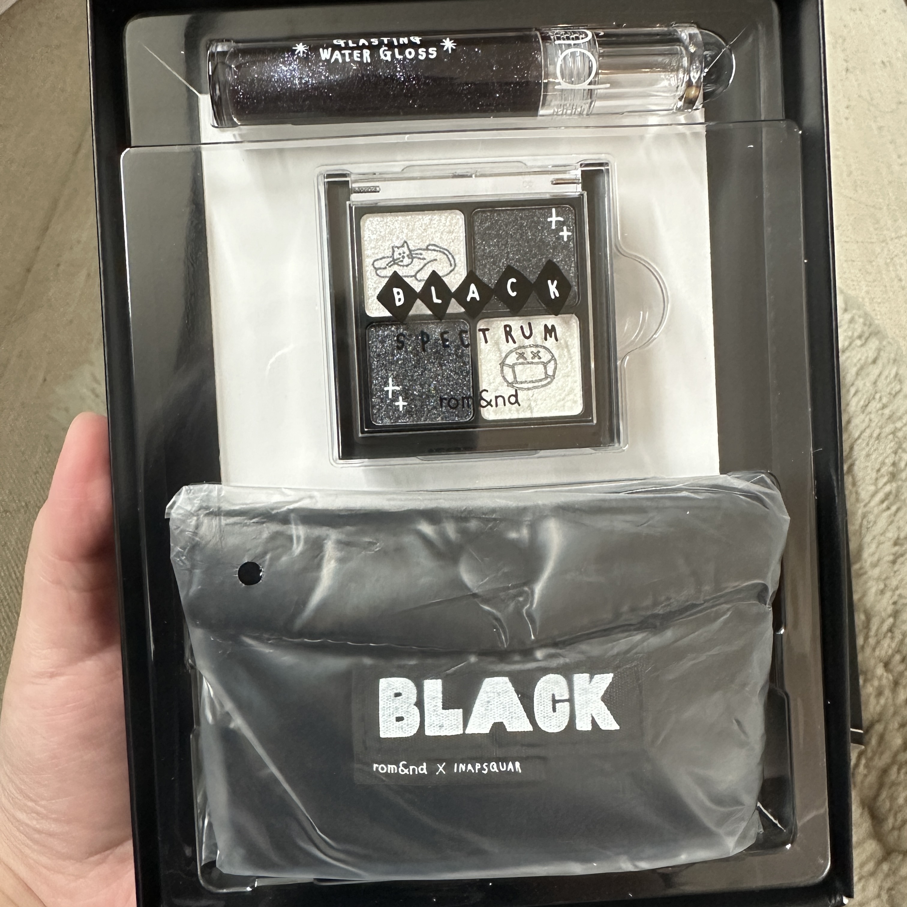 ブラックスペクトラムエディション（rom&nd×INAPSQUARE）/rom&nd/メイクアップキットを使ったクチコミ（2枚目）