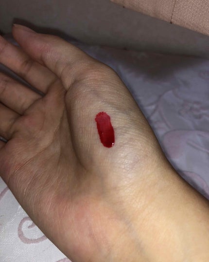 ハートウィンドウリップティントオイルタイプ/VAVI MELLO/リップグロスを使ったクチコミ(4枚目)