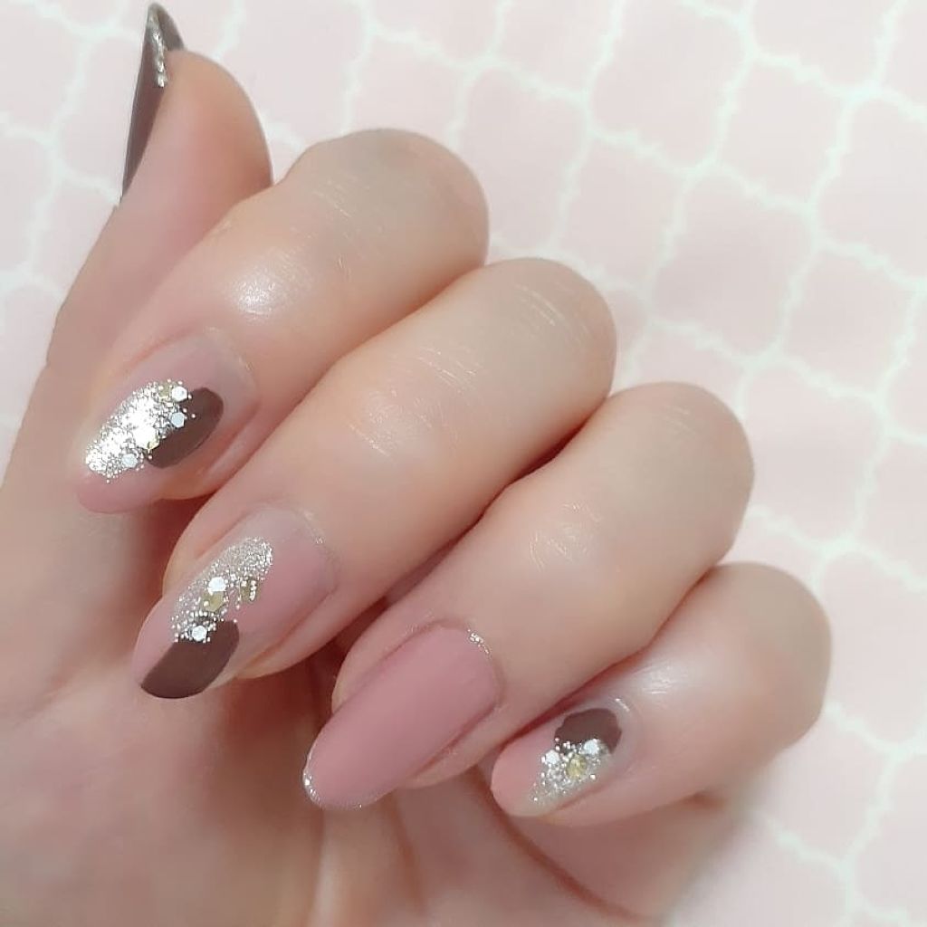 カラフルネイルズ/キャンメイク/マニキュアを使ったクチコミ(3枚目)