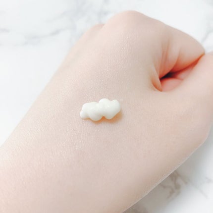 キュエリスト フェイスリフト・エマルジョン/ドゥーシェーン/フェイスクリームを使ったクチコミ(3枚目)