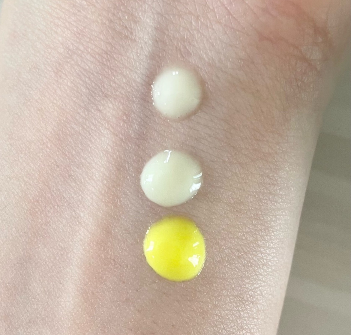 シカレチA エッセンス0.7/VT/美容液を使ったクチコミ（2枚目）