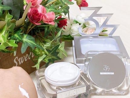 HEXZE377SRクリームフェイスモイスチャライザークリーム/HEXZE(ヘックスゼ)/フェイスクリームを使ったクチコミ(4枚目)