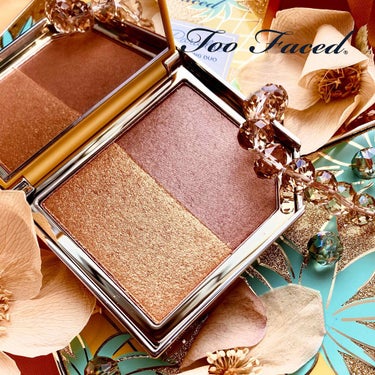 Too Faced パイナップル パラダイス ブロンザー＆ハイライティング デュオのクチコミ「🍍Too Faced    パイナップルパラダイスブロンザー＆ハイライティングデュオ　トーステ.....」（1枚目）