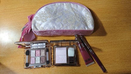 ロイヤル&アーバンプリンセス コレクション/JILL STUART/メイクアップキットを使ったクチコミ(2枚目)