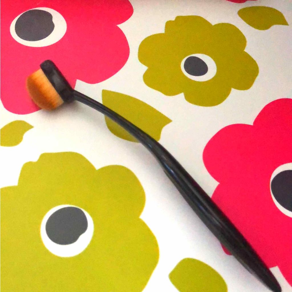 歯ブラシ型ブラシ/キャンドゥ/メイクブラシを使ったクチコミ（1枚目）