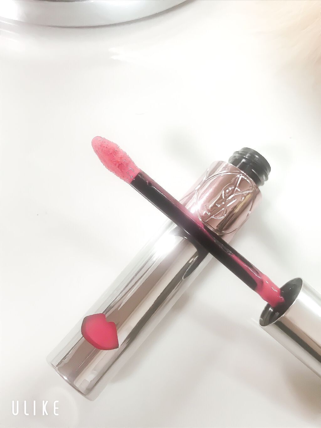 ヴォリュプテ ウォーター カラーバーム 06 アンドレスミーコーラル/YVES SAINT LAURENT BEAUTE/口紅を使ったクチコミ（3枚目）