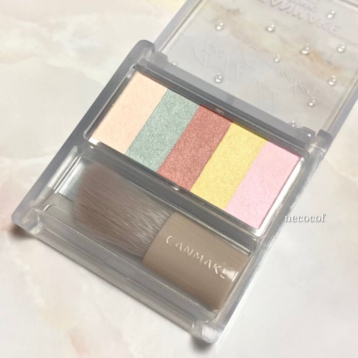 パステルヴェールコンシーラー/キャンメイク/パレットコンシーラーを使ったクチコミ(1枚目)