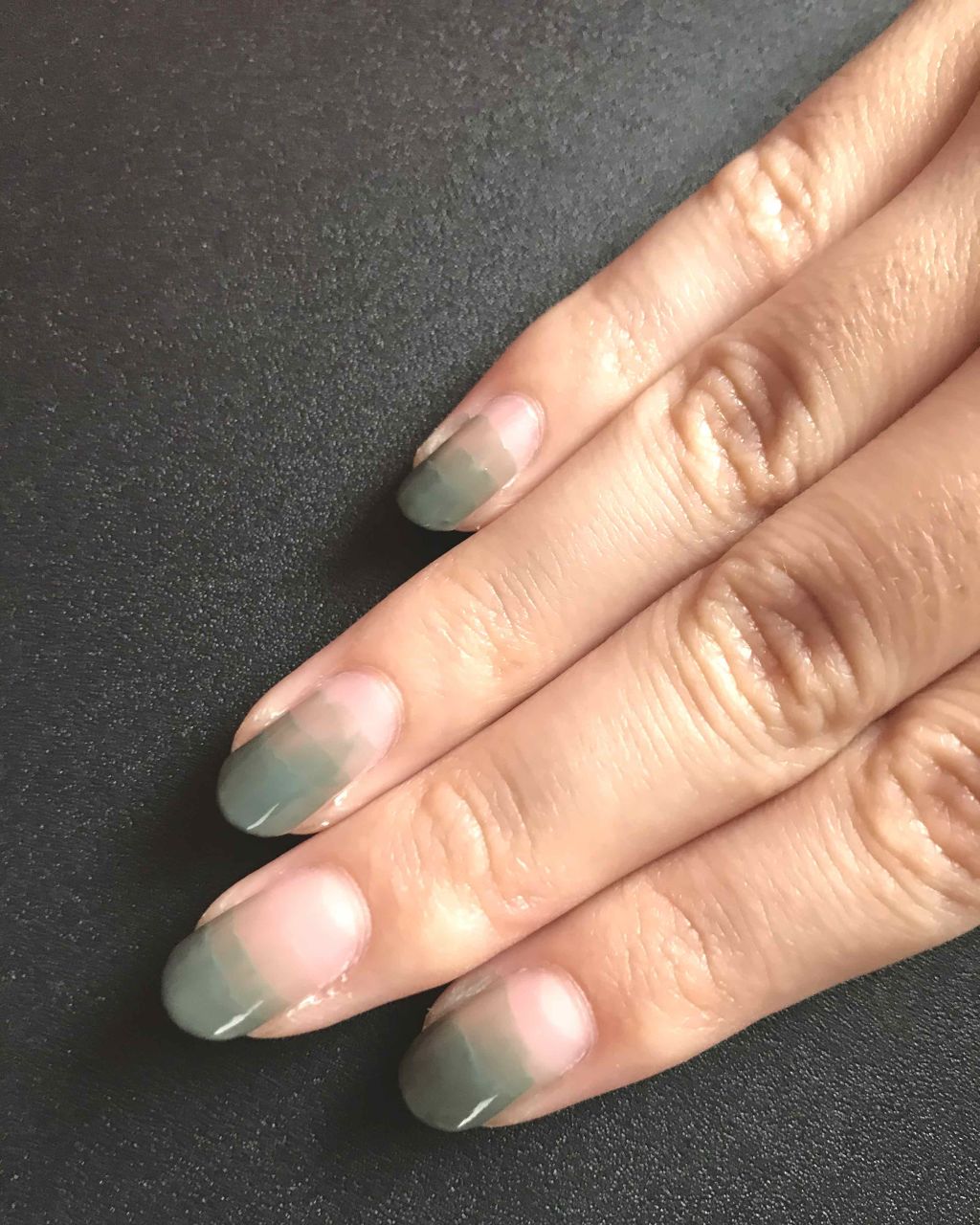 カラフルネイルズ/キャンメイク/マニキュアを使ったクチコミ(2枚目)