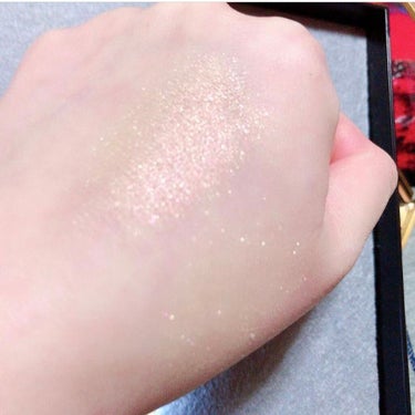 Jeffree star supreme frost/Jeffree Star Cosmetics/ハイライトを使ったクチコミ（3枚目）