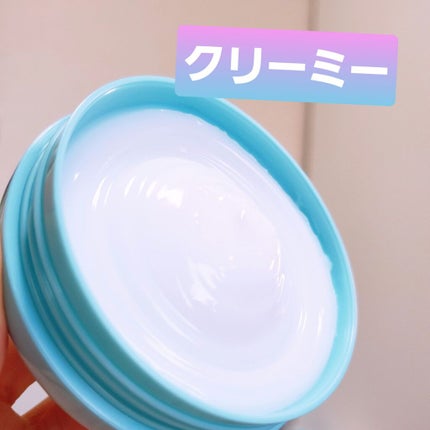 ルシードエル #ナチュラルメイクワックスのクチコミ「普段ワックスは使わないのですが、どうしても根元がぴよんぴよん跳ねたり、顔回り内巻きにしても毛束.....」(2枚目)