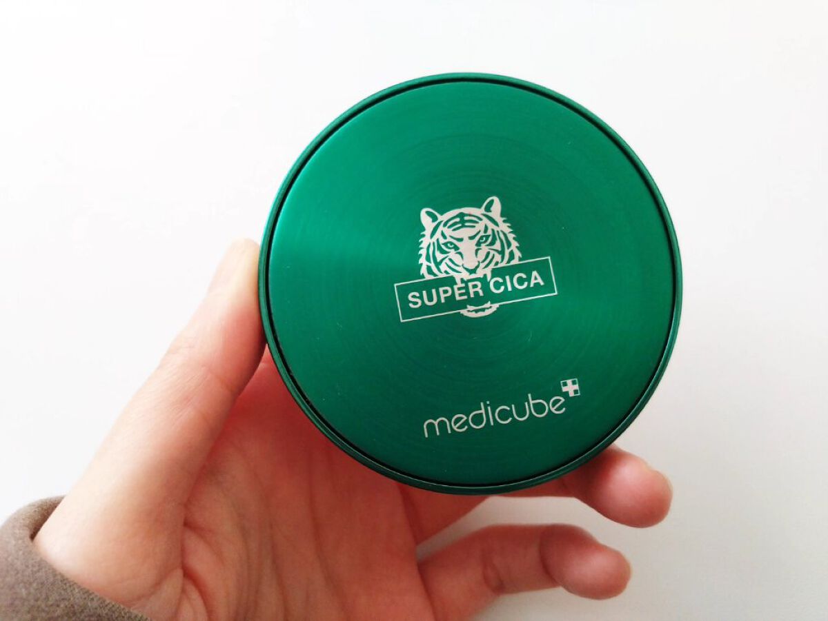 スーパーシカクッション/MEDICUBE/クッションファンデーションを使ったクチコミ（2枚目）