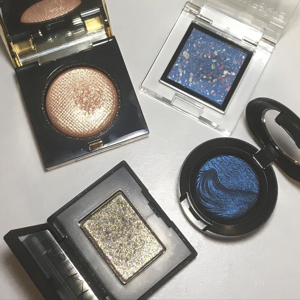 ザ アイシャドウ アンポリッシュ ジェム 105 London Blue Topaz/ADDICTION/単色アイシャドウを使ったクチコミ（2枚目）