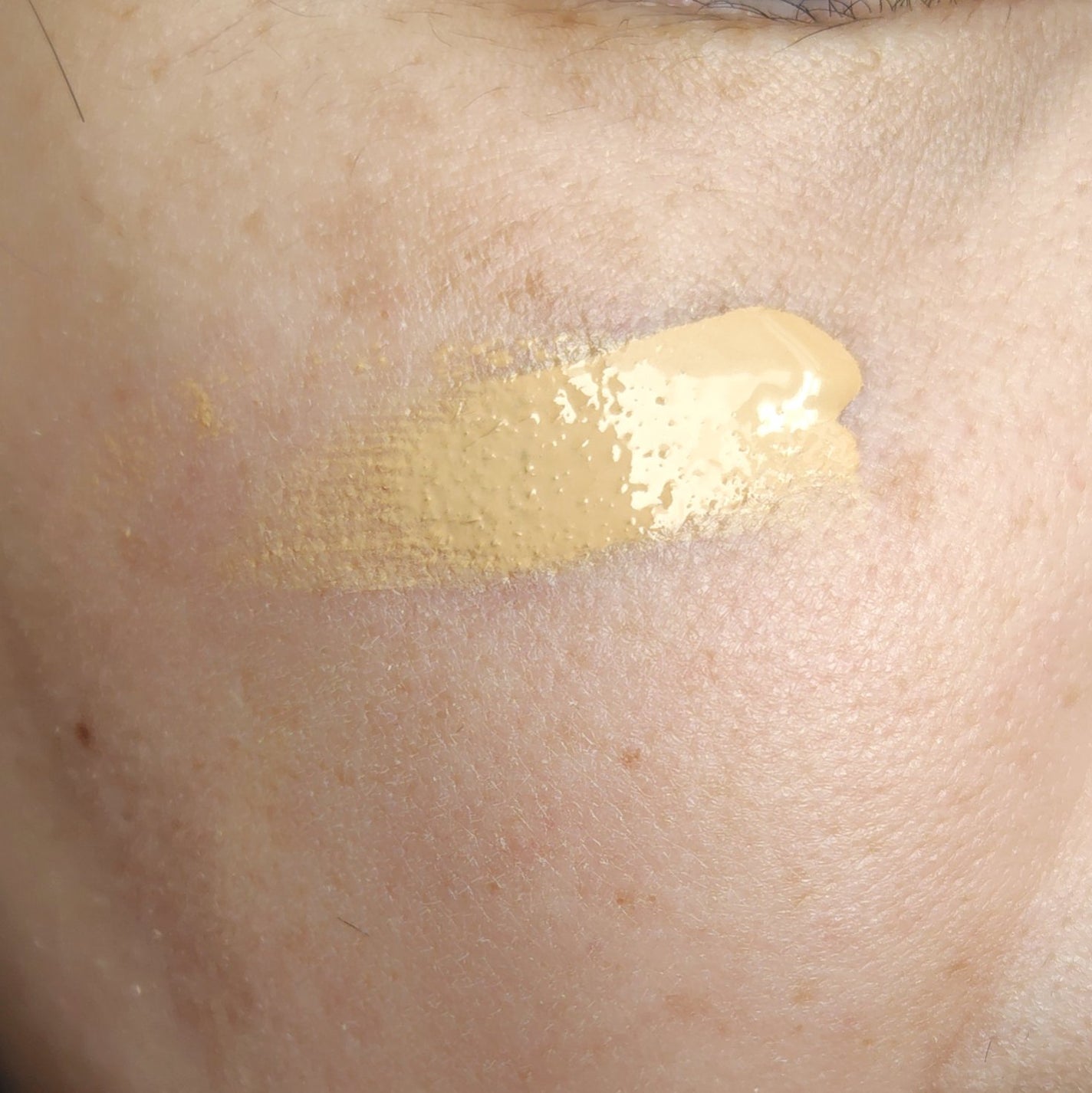 スタジオフィックス フルイッド SPF 15/M・A・C/リキッドファンデーションを使ったクチコミ(4枚目)